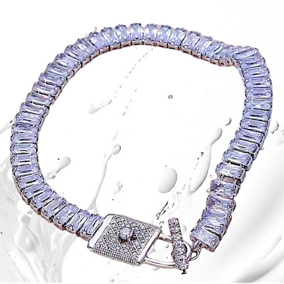 Silver Cubic Zircon Lock Closure Tennis Bracelet - Picture 5 of 5